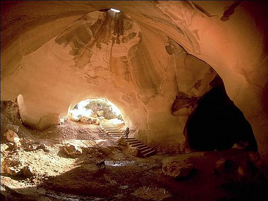 Most Beautiful Caves of the World 
